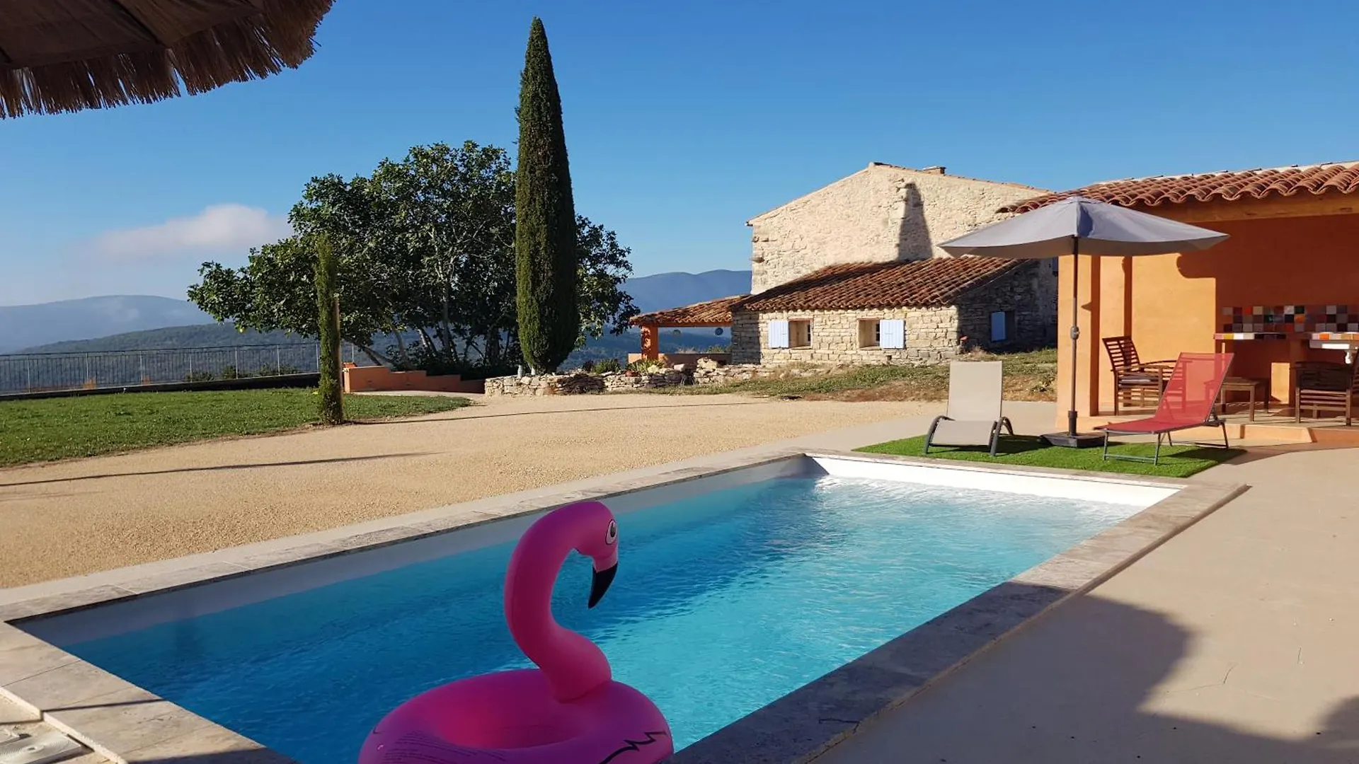 Maison En Luberon Sainte-Croix-a-Lauze 0*,