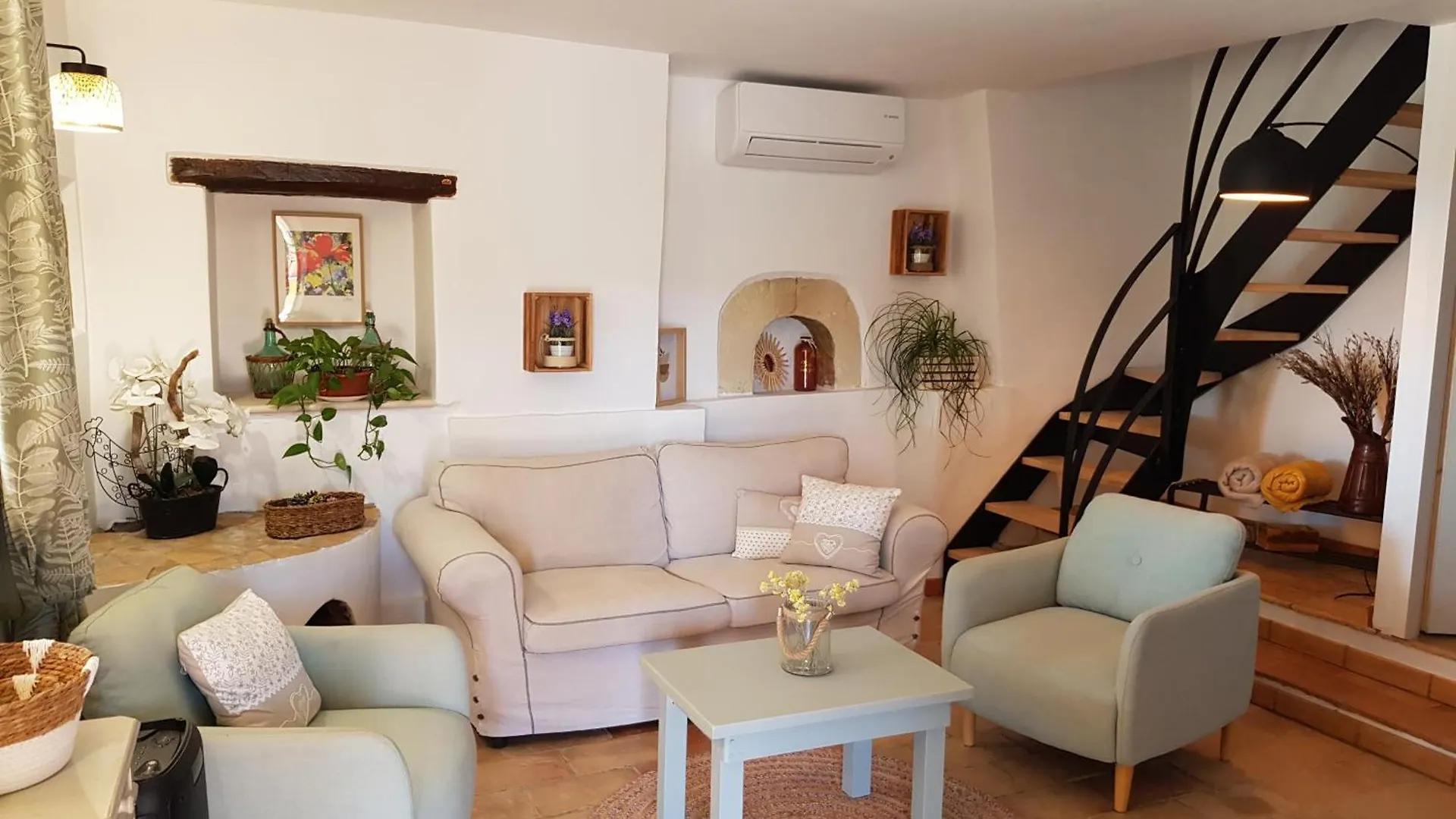 Maison En Luberon Sainte-Croix-a-Lauze 0*,  France